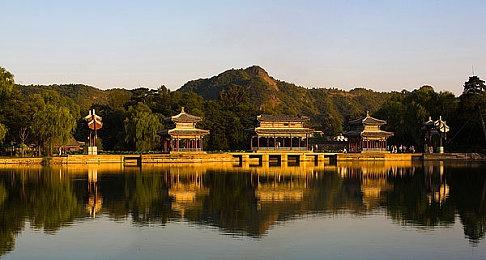 《模拟农场22》首周销量150万份 Steam热度超《战地2042》